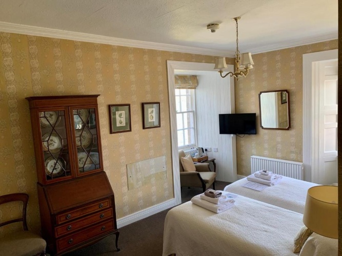Superior Twin room with sea view
