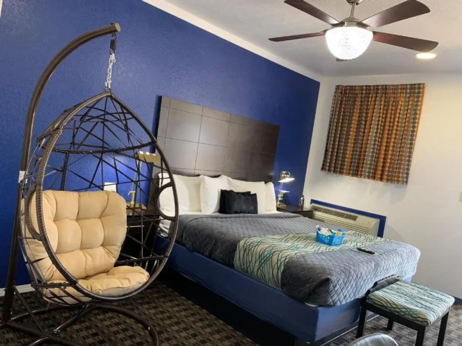 Deluxe Double Suite