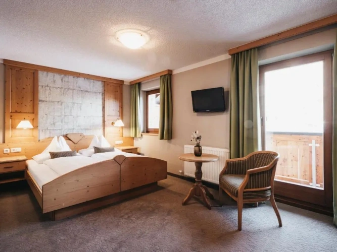 Standard Double room with view