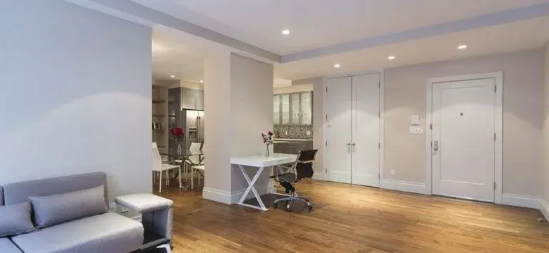 5th Avenue Suites