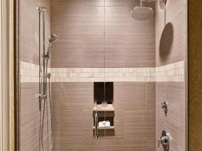 Grand Double room with balcony