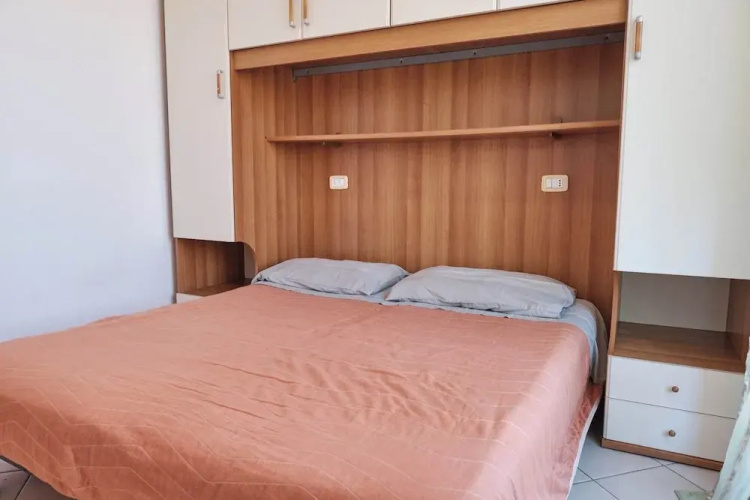 Homely Flat With Pool-beahost