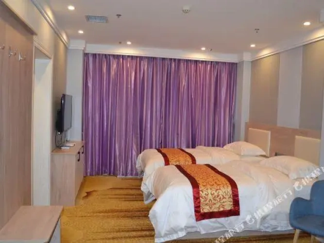 Quadruple Suite