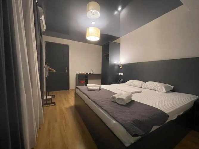 Hotel Green Town