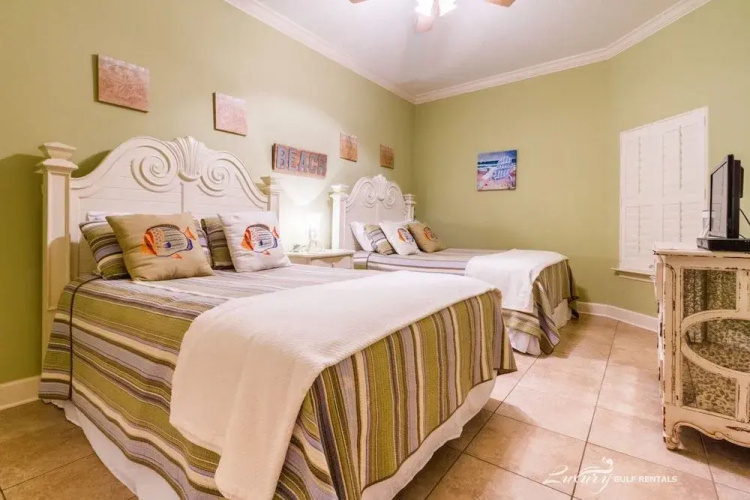 Phoenix West by Luxury Gulf Rentals