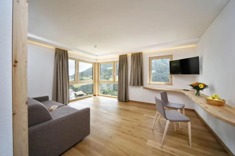 1 Bedroom Double Suite