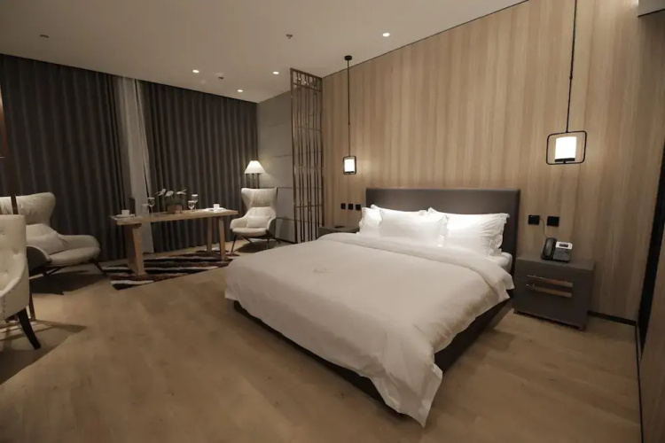 Lotus Blu Hotel Naga