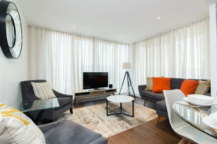 1 Bedroom Apartment