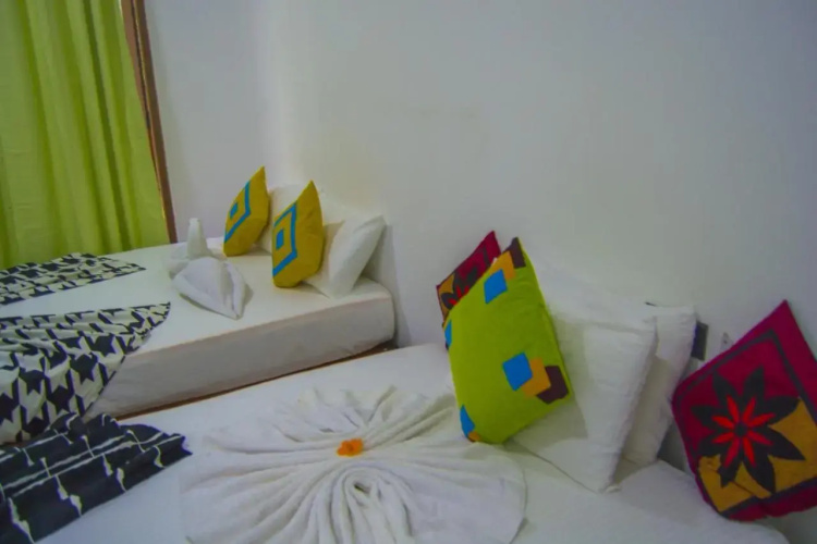 girilena resort
