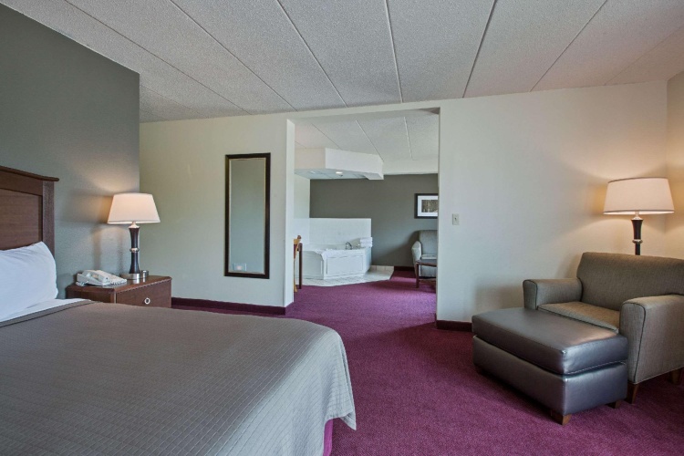 1 Bedroom Superior Double Suite