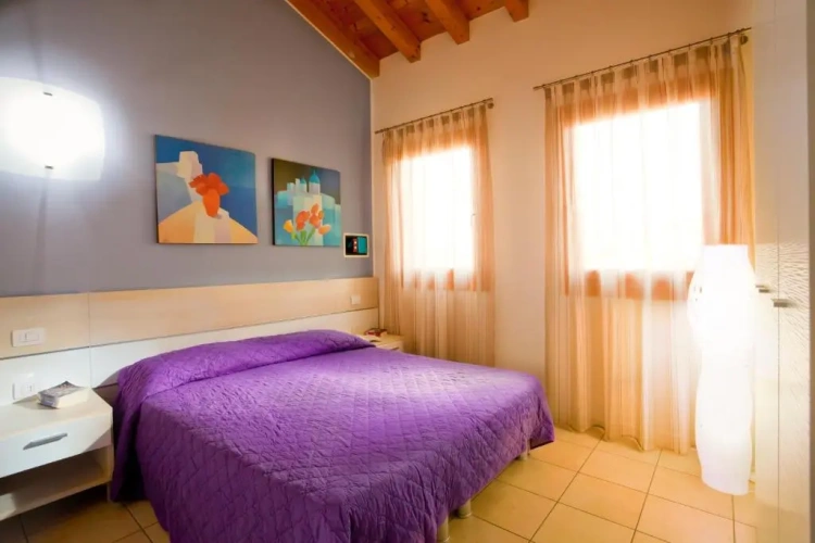 2 Bedrooms Cottage