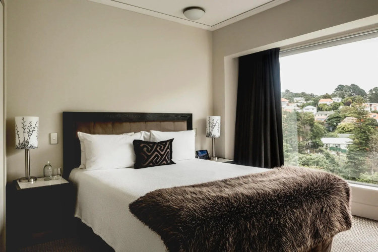 Bolton Hotel