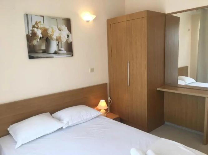 1 Bedroom Apartment with balcony