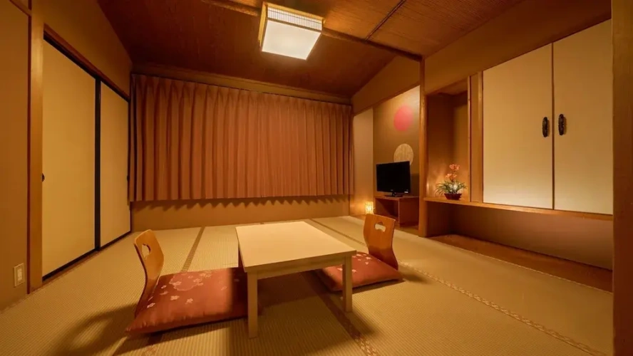 Economy room