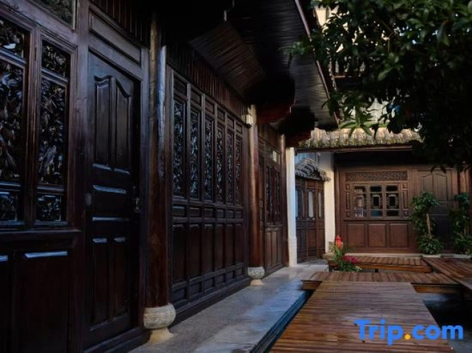 Qiufengge Homestay
