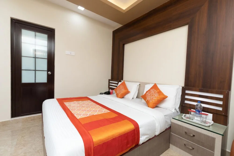 Capital O 16775 Subaithal Residency