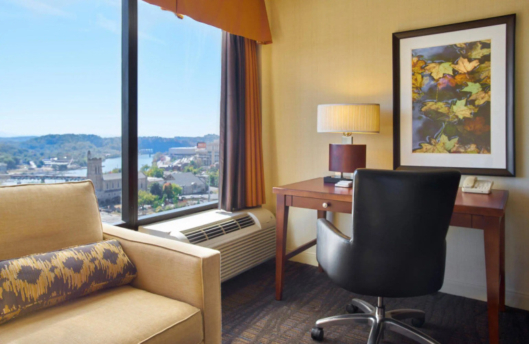 Hilton Richmond Downtown photo 9