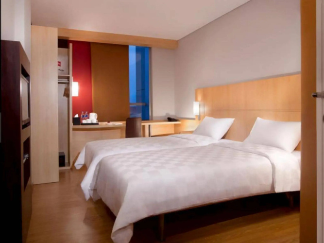 ibis Jakarta Senen