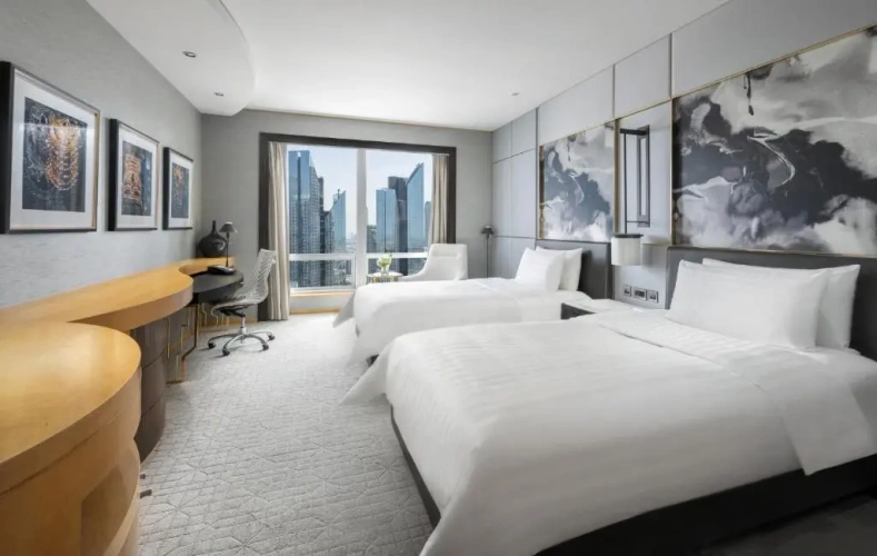 Deluxe Twin room with Burj Khalifa view