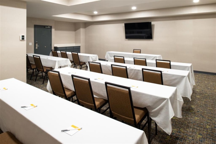 Hampton Inn San Francisco-Daly City photo 19