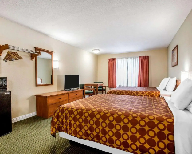 Hotel Avenida, San Clemente Beach