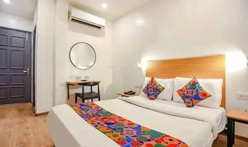 Hotel Yellow Chilli