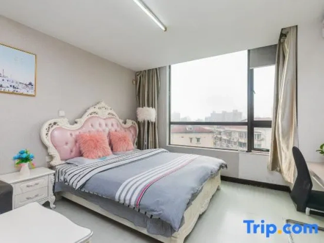 1 Bedroom Premium Double Suite