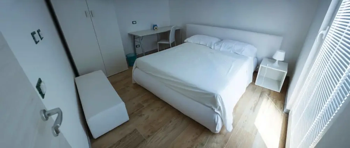 Standard Quadruple room with courtyard view