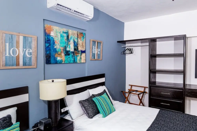 Standard Twin Family room