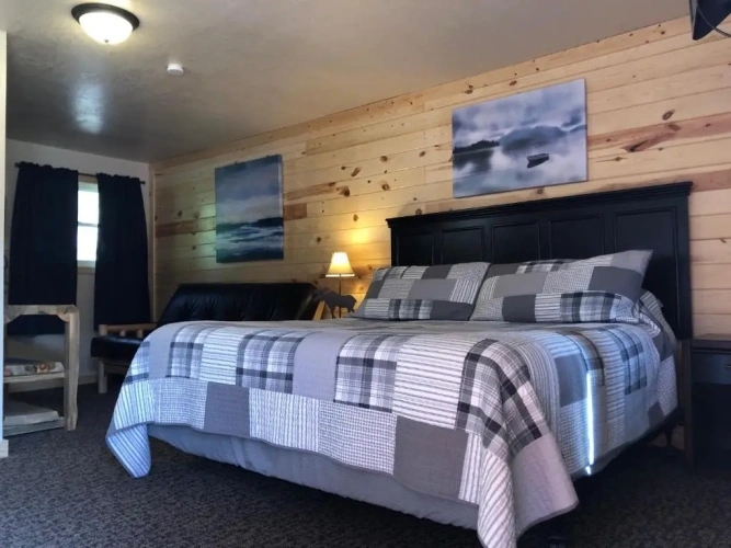 Deluxe Double Suite