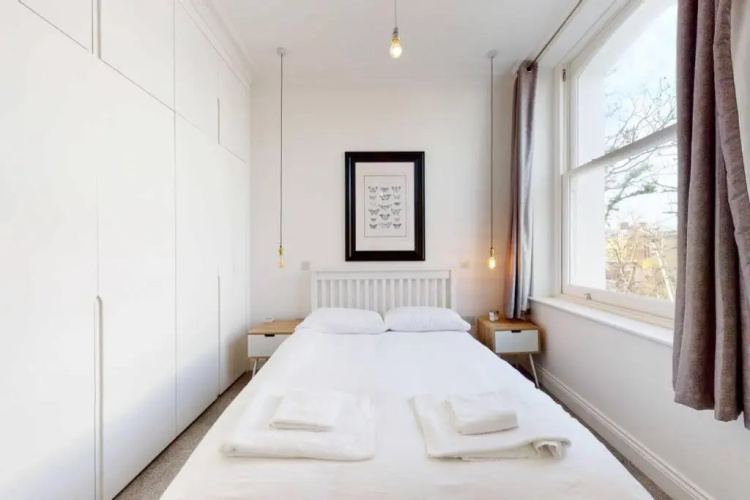 Superb 2 Bed Flat Camden 5 min walktube Station