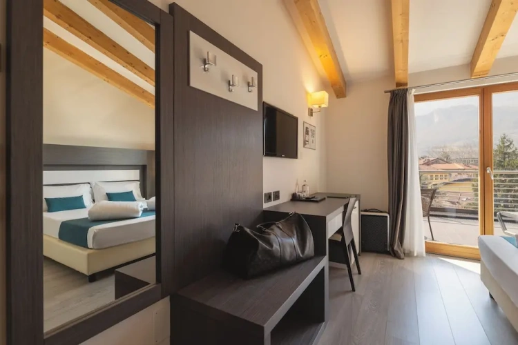 Superior Double room with balcony