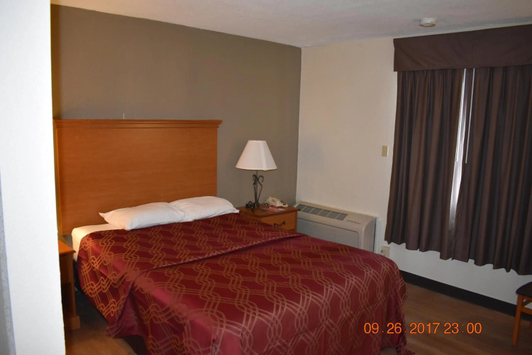 Mho Hotel Bordentown photo 7