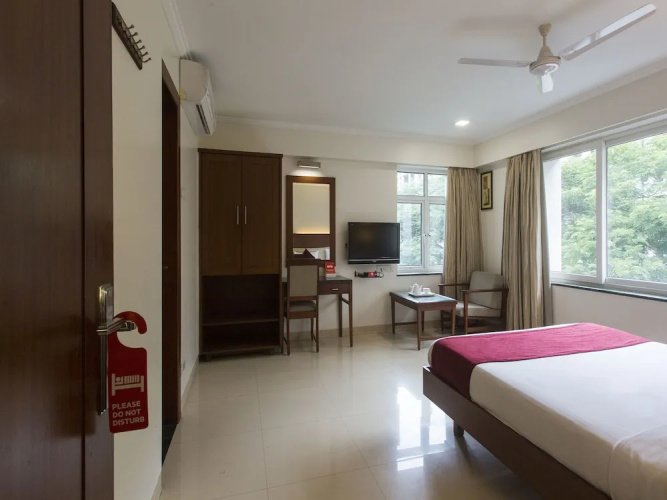 OYO 428 Hotel Sudarshan