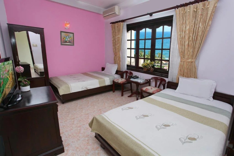 Quan Son 2 Hotel & Spa