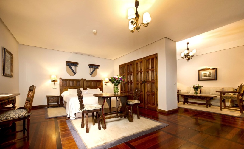 Parador De Santiago De Compostela photo 16