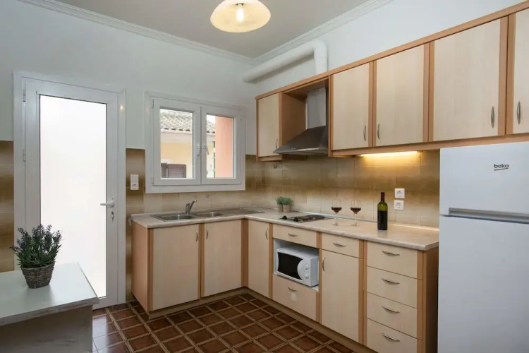Georgia's Corfu Apartment