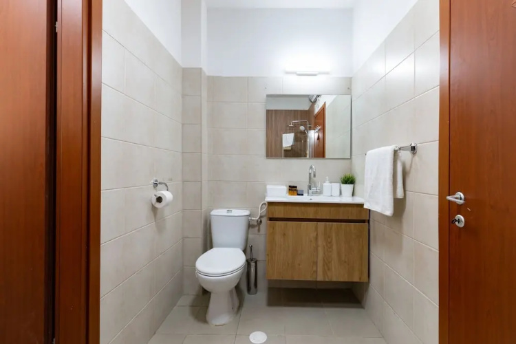 Stylish & Cozy Seaview Vacation APT