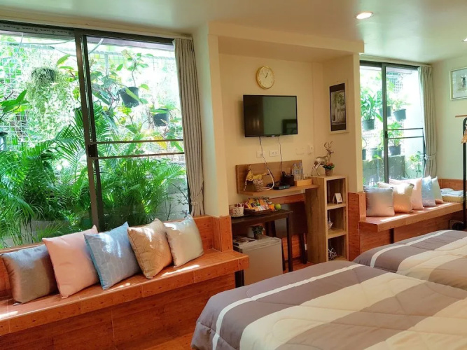 37 Nature House
