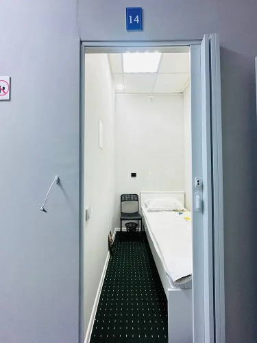Center Capsule Hotel