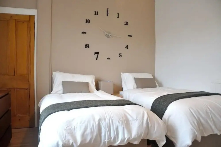 Temple Park Apartment