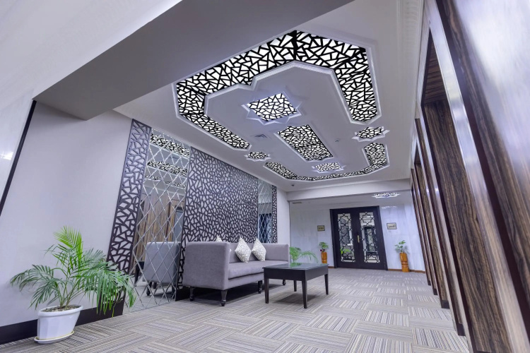 Hamdan Plaza Hotel