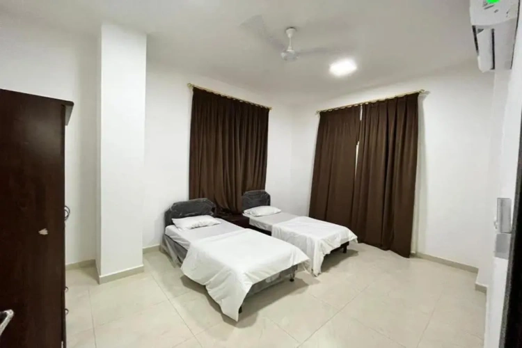 2 Bedrooms Apartment