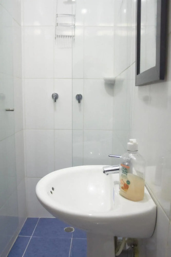 cozy apartment excellent location, air conditioning
