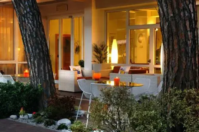 Hotel Eros Residence