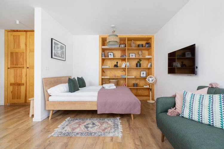 Stare Podgorze Sliska by Renters