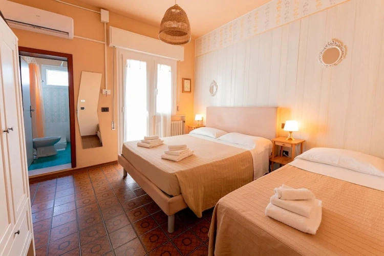 Comfort Triple room