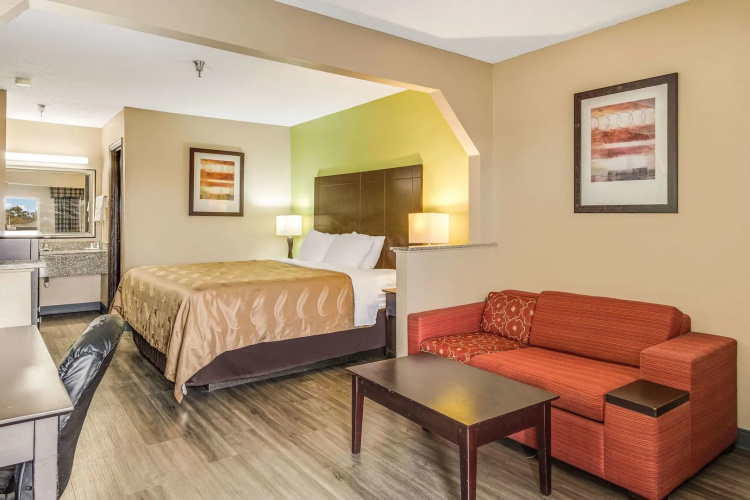 Quality Inn & Suites Dublin