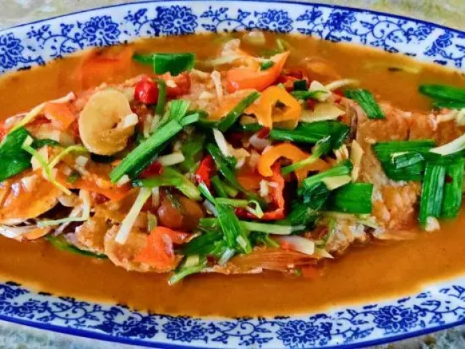 Afeng Inn