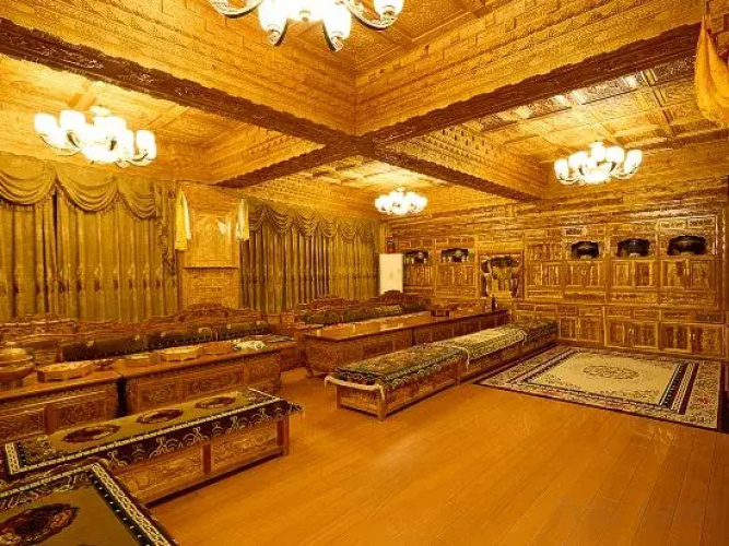 Batang Tuyuqing Inn